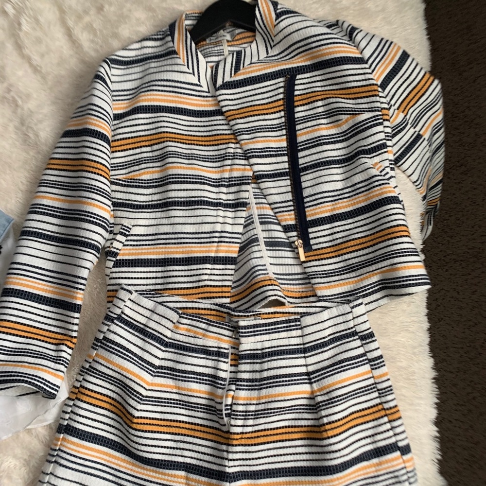 Jacket and shorts set